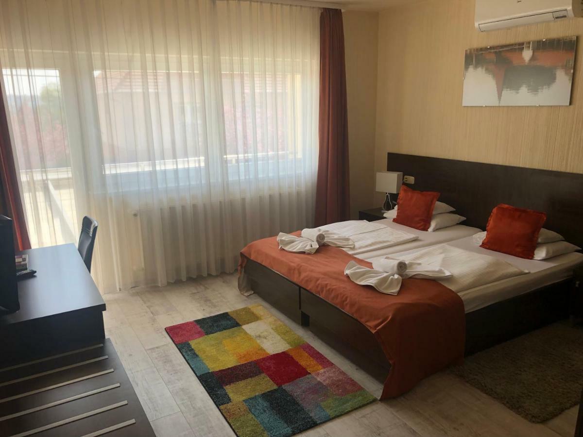 Villa Prestige Heviz Luaran gambar